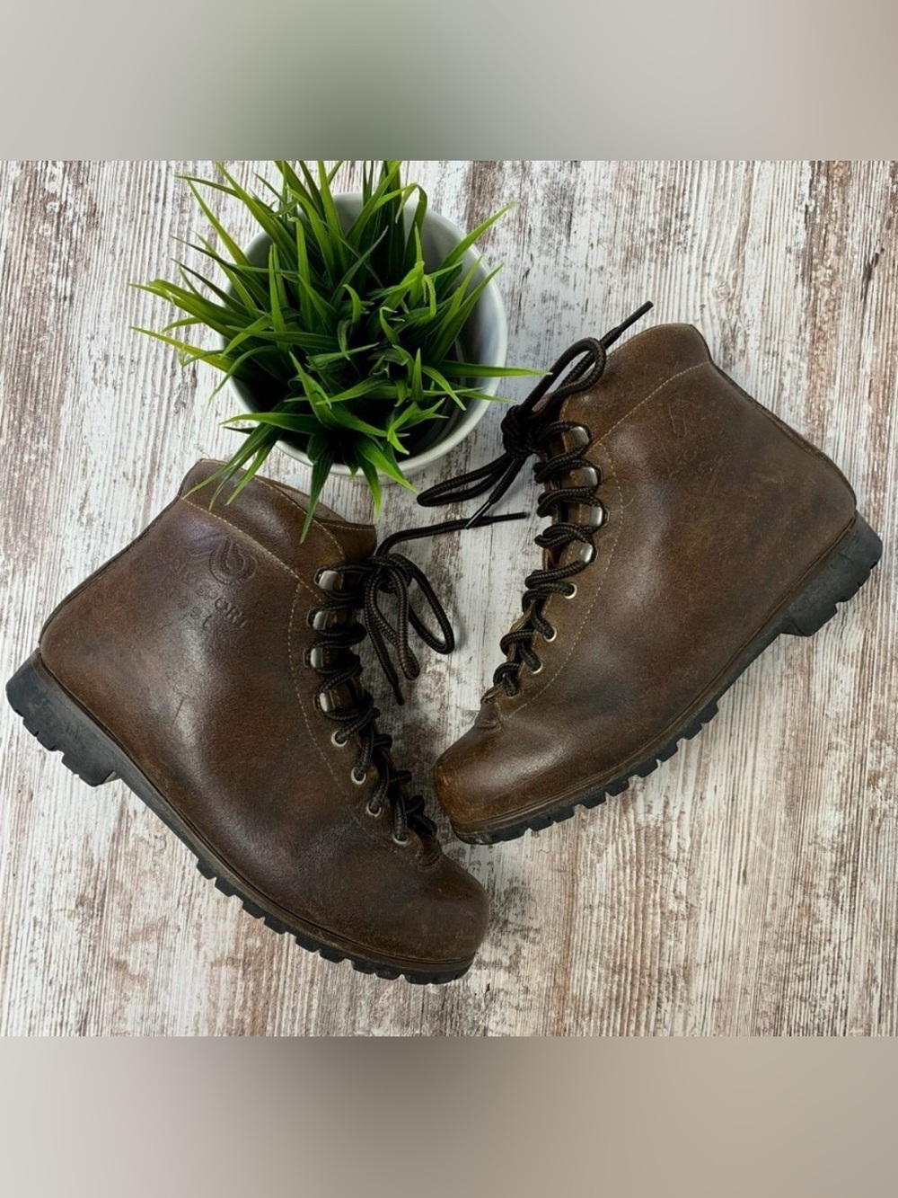ASOLO SPORT Brown Leather Hiking Boots Vibram Sole Womens Size 10 EUC